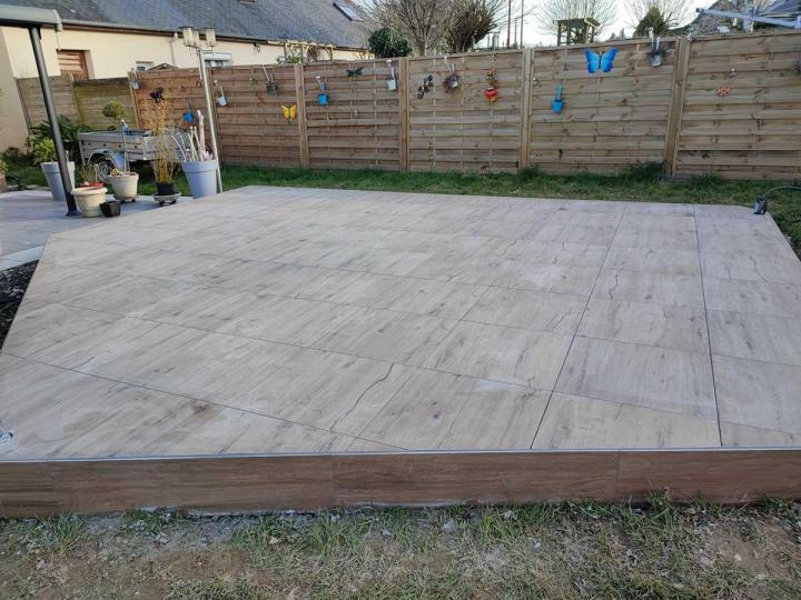 Pose de carrelage terrasse Rennes